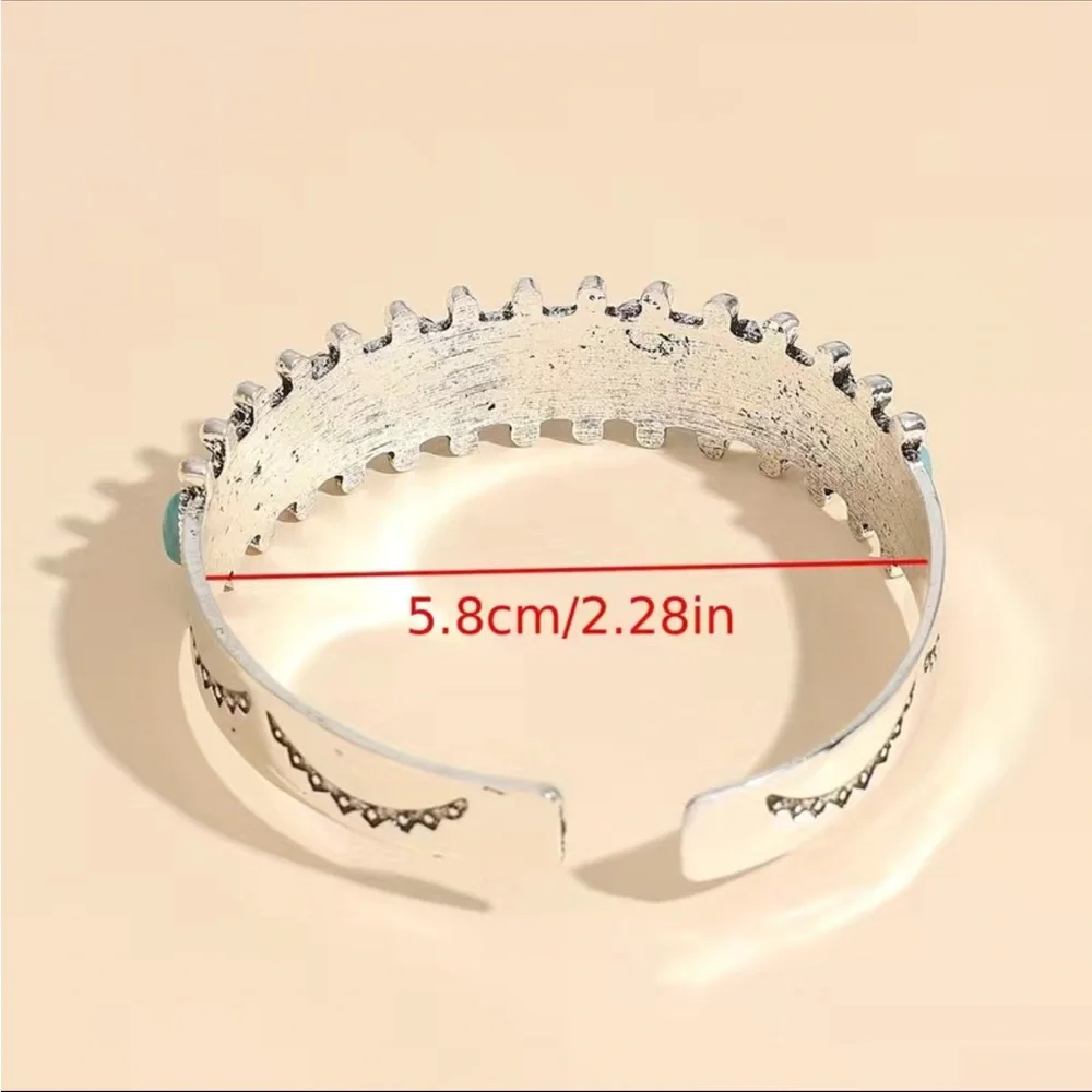 Boho Vintage Silver and Deep Blue Turquoise cuff Bracelet